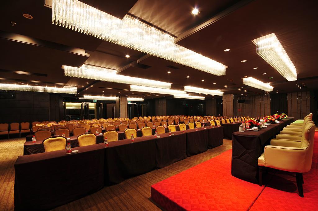 Xichang Minshan Hotel Zewnętrze zdjęcie
