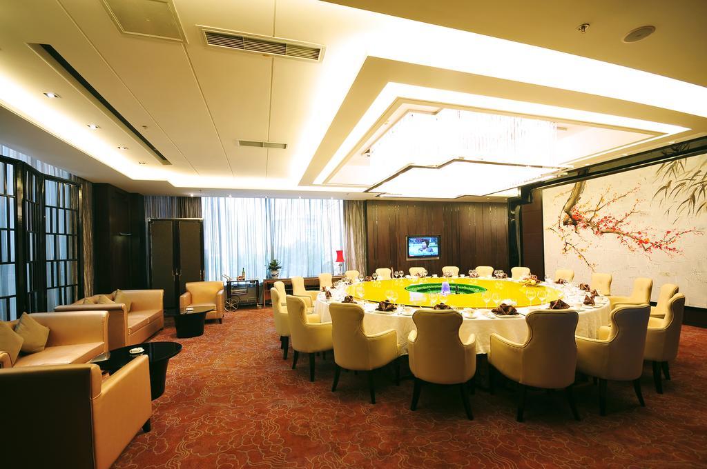 Xichang Minshan Hotel Zewnętrze zdjęcie